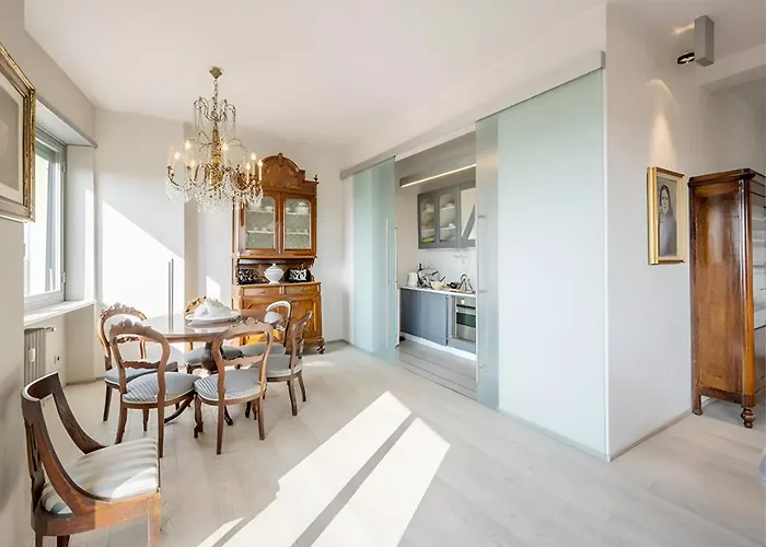 Verdi ! San Valentine's Day - Book First ! شقة بارما