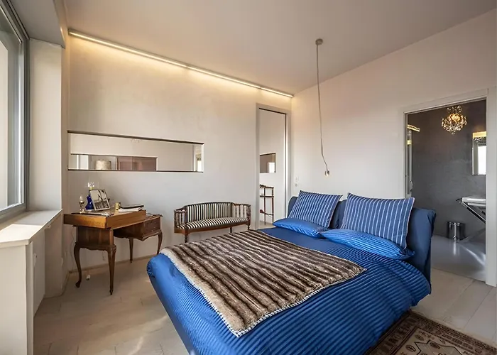 Verdi ! San Valentine's Day - Book First ! بارما